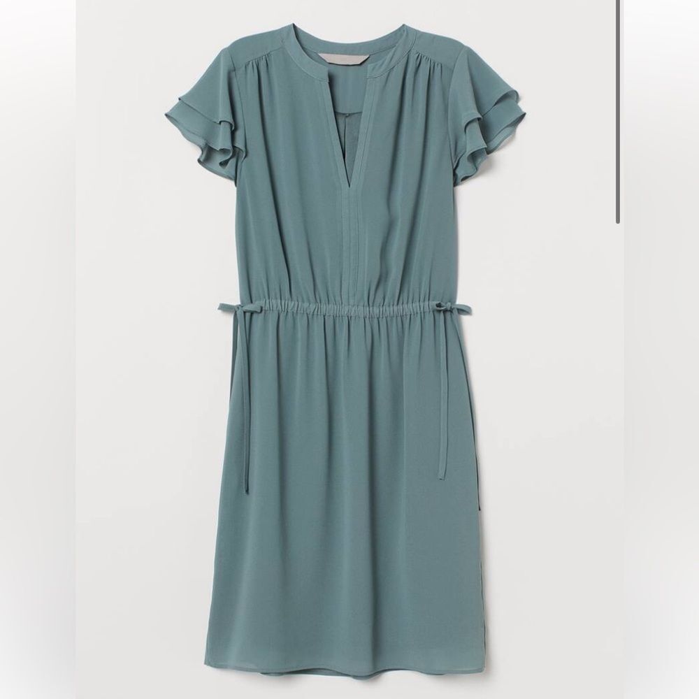 H&M Women's Size 12 Green V-Neck Flowy Dress Flutter Sleeves Casual